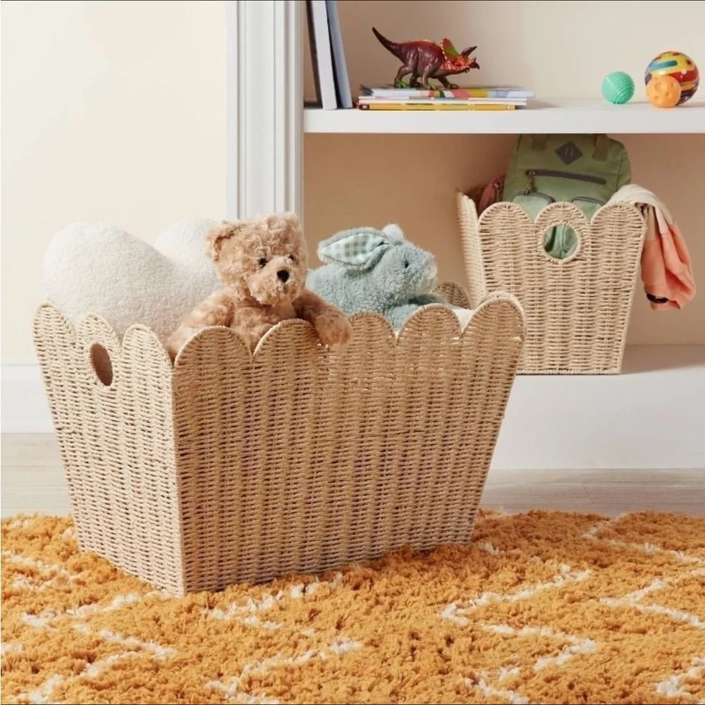 Large Woven Scallop Kids' Storage Basket - Pillowfort